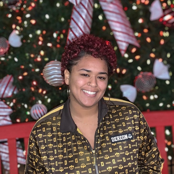 Meet your Posher, Ladariona - Picture 1 of 1